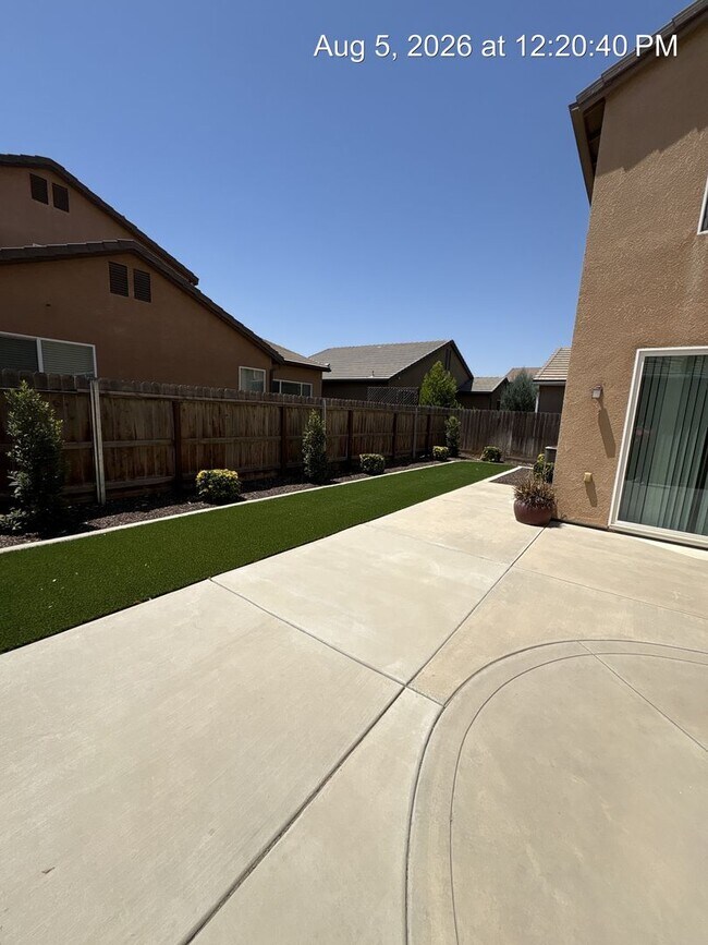 Building Photo - Available Soon!!  Avalon Gated Community!