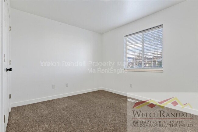 Building Photo - 179 E 2200 S