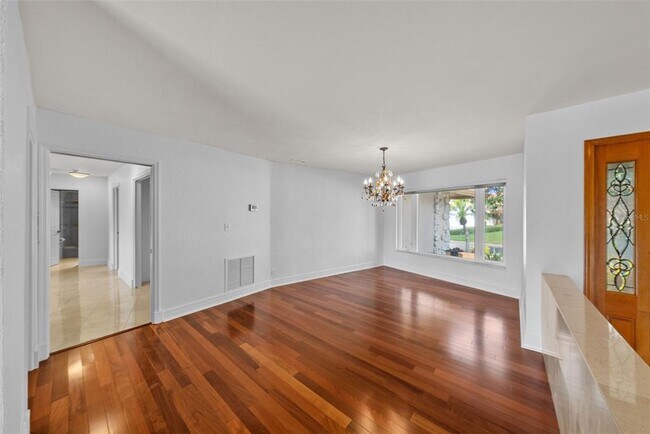 Building Photo - 4964 60th Ave S