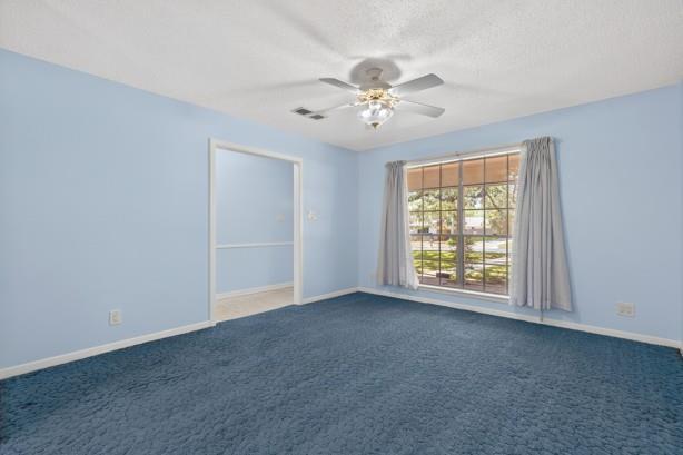 Building Photo - 12402 Blue Water Cir