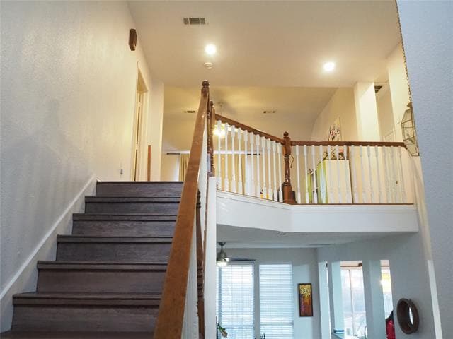 Building Photo - 8314 Everglades Cir