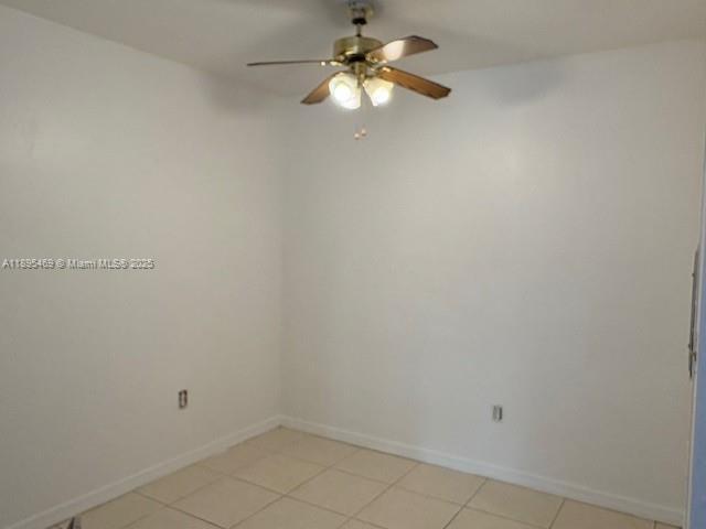 Building Photo - 13898 SW 90th Ave