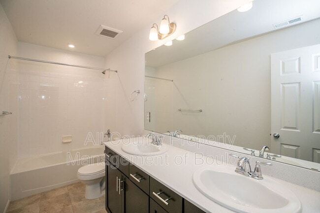 Building Photo - 179 Jackson Dr