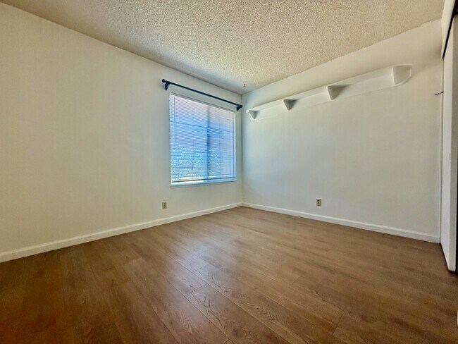 Building Photo - 821 St Lucia Ct
