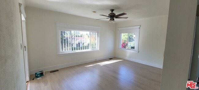 Building Photo - 1240 S Lucerne Blvd