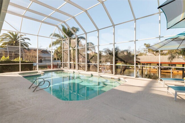 Building Photo - 129 Cimmaron Dr