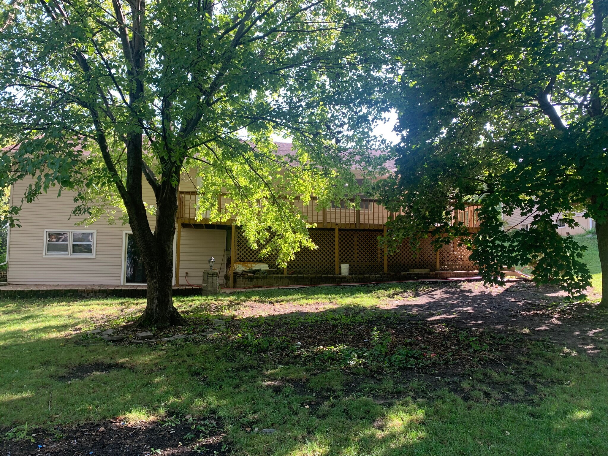 Building Photo - 274 Hillcrest Ave