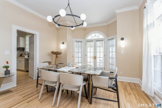 Building Photo - 48 Spring St