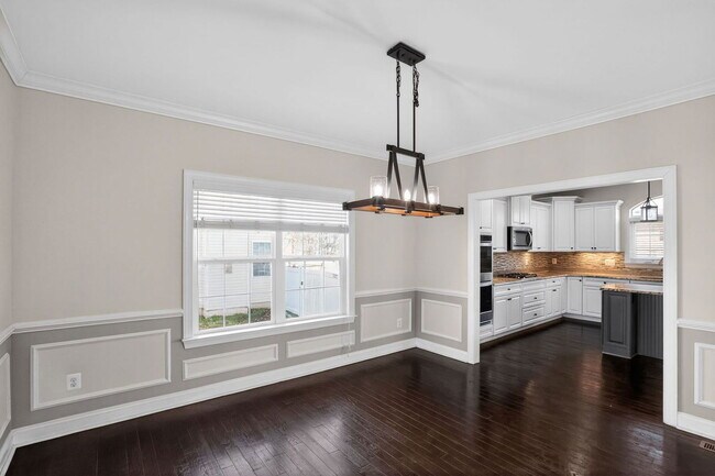 Building Photo - 46809 Shelton Dr