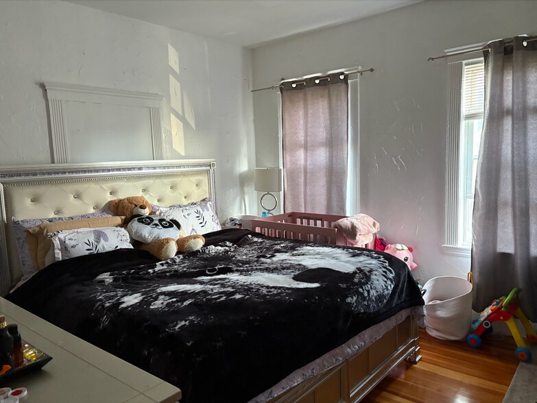 Building Photo - 24 Litchfield St