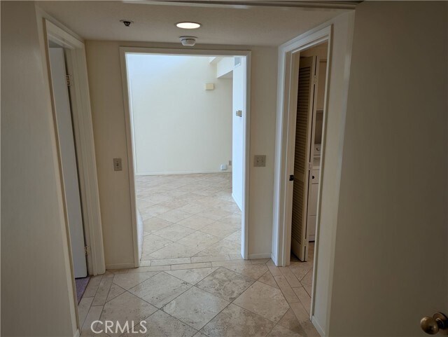 Building Photo - 270 Cagney Ln
