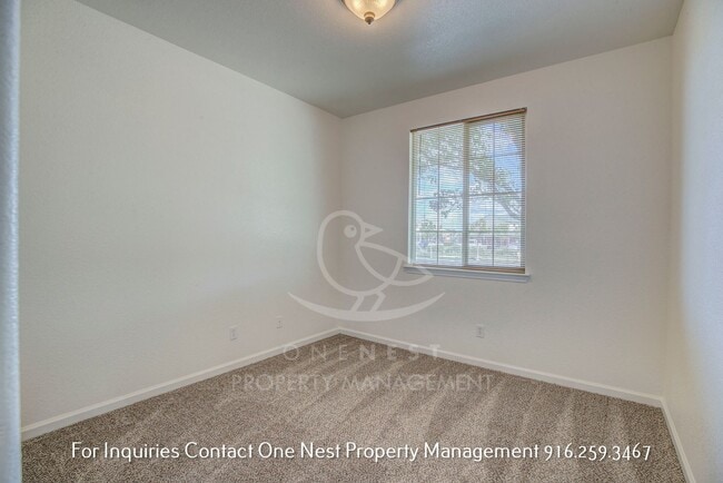 Building Photo - charming 3-bedroom, 2-bathroom single-level home