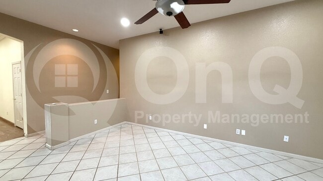 Building Photo - 173 N Pineview Dr