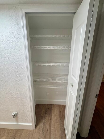 Building Photo - 4810 S Dauphin Ave