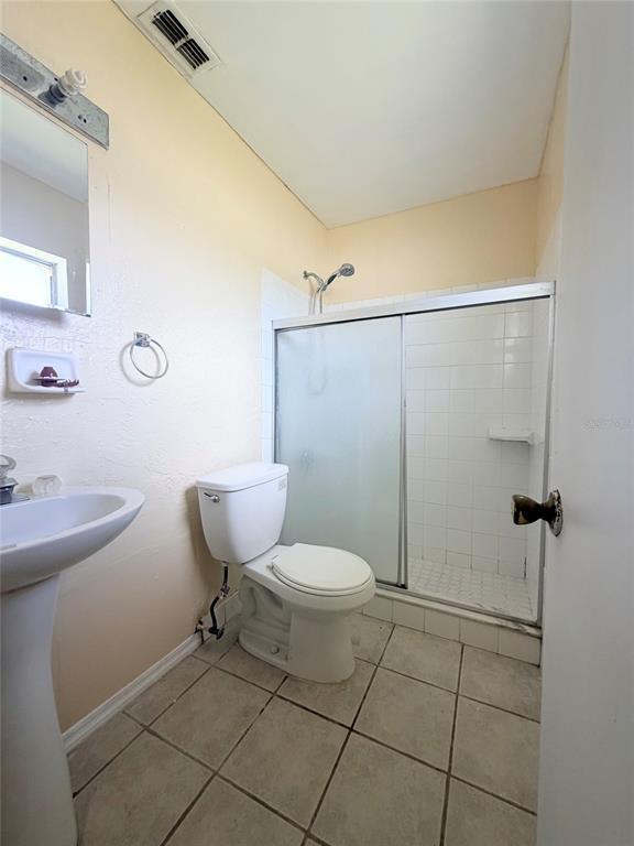 Building Photo - 5425 Karen Ct