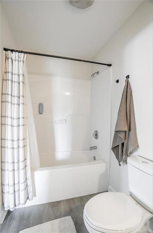 Building Photo - 215 N Williams St