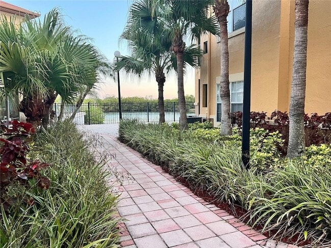 Building Photo - 4323 Bayside Village Dr