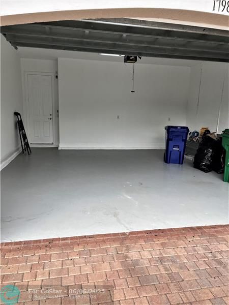 Building Photo - 17989 SW 54th St