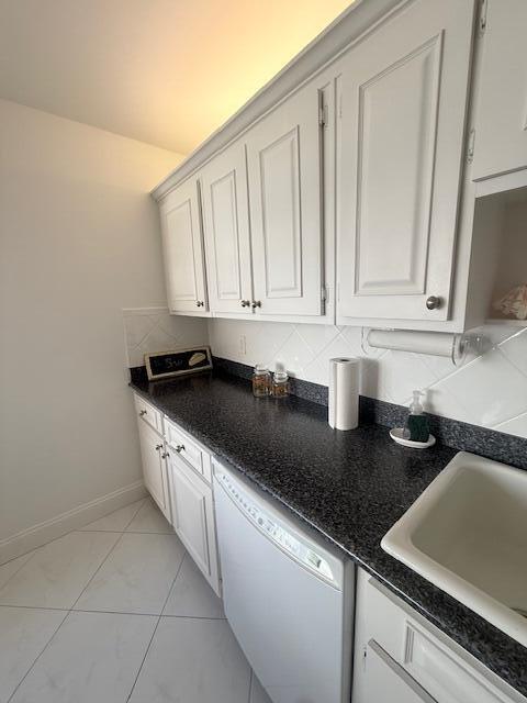 Building Photo - 1180 S Ocean Blvd