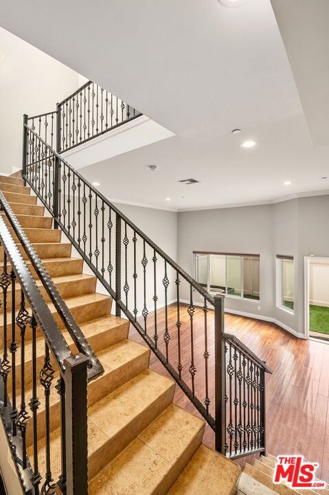 Building Photo - 5241 Colodny Dr