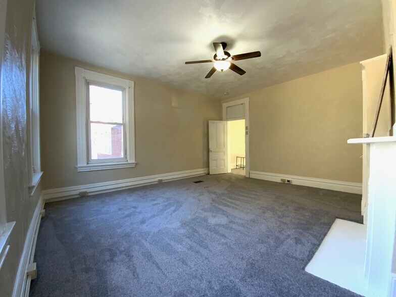 Building Photo - 87 Steuben St