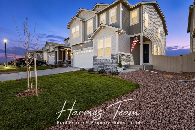 Building Photo - Beautiful 5 Bedroom Home in the Trails of Aspen Ridge