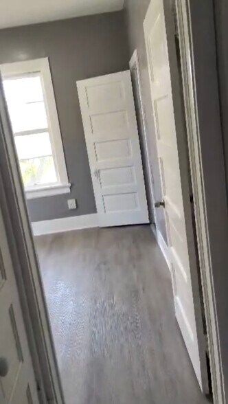 Building Photo - 312 E Townsend St