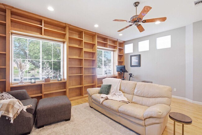 Building Photo - 28587 Haskell Canyon Rd