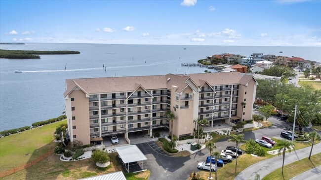 Building Photo - 4550 Bay Blvd