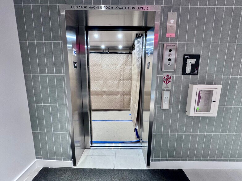 Building Photo - 130 Gardner St