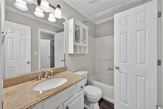 Building Photo - 1418 Shiloh Way NW