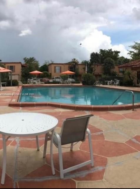 Building Photo - 7121 Miami Lakes Dr