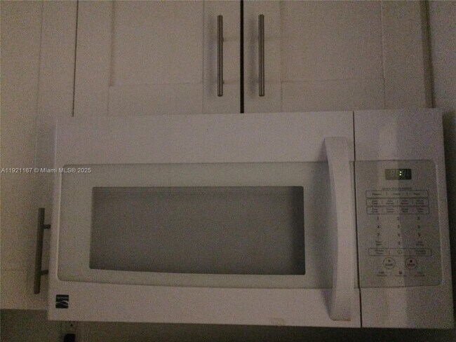 Building Photo - 255 Sunrise Dr