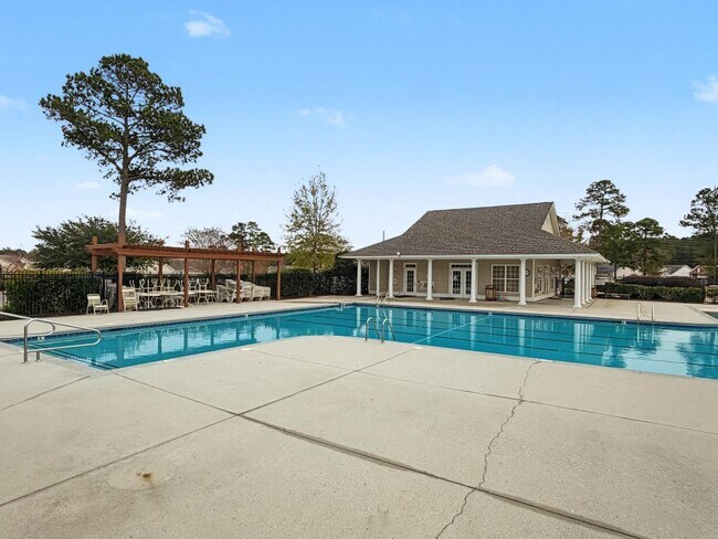 Building Photo - 1406 Parkland Way