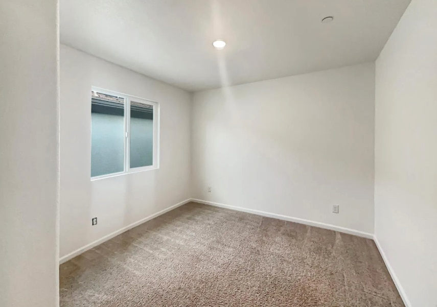 Building Photo - 3710 Roseparke Way