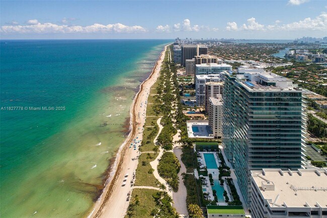Primary Photo - 10201 Collins Ave