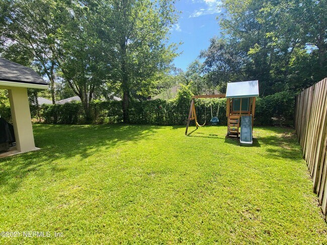 Building Photo - 1308 Holmes Landing Dr