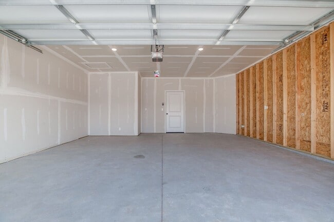 Building Photo - 2961 South Maize Ct