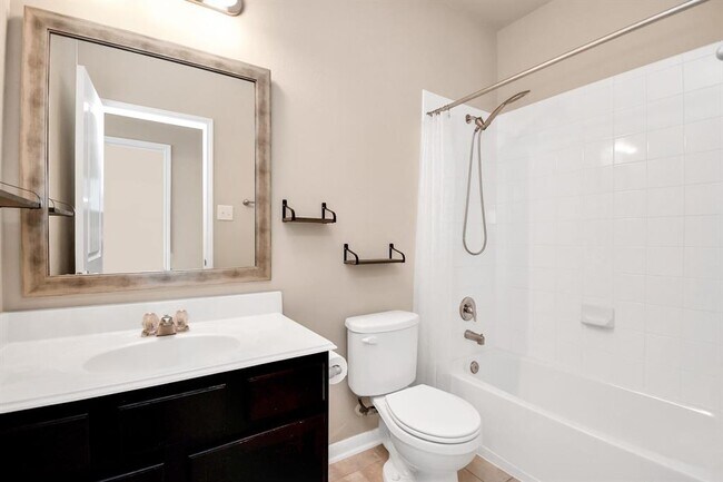 Building Photo - 8139 Heartbrook Field Ln