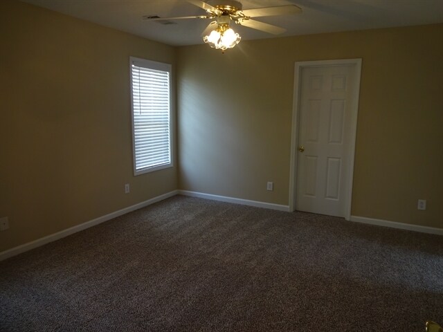 Building Photo - 725 Stellas Pt