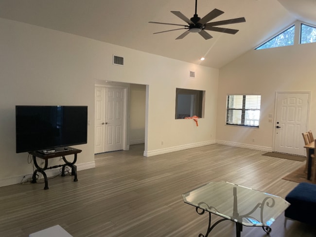 Building Photo - 2322 SE St Lucie Blvd