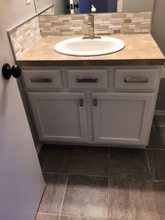 Building Photo - 708 S Red Oaks Cir