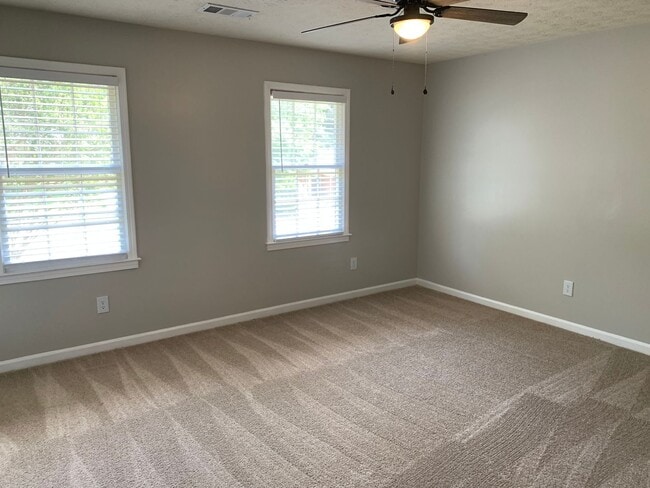 Building Photo - 5234 Wexford Ln