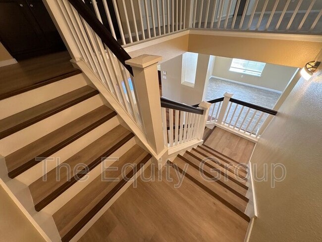 Building Photo - 938 W Encore Dr