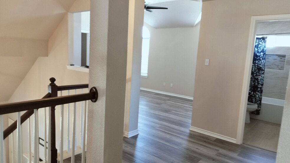 Building Photo - 8001 Case Dr