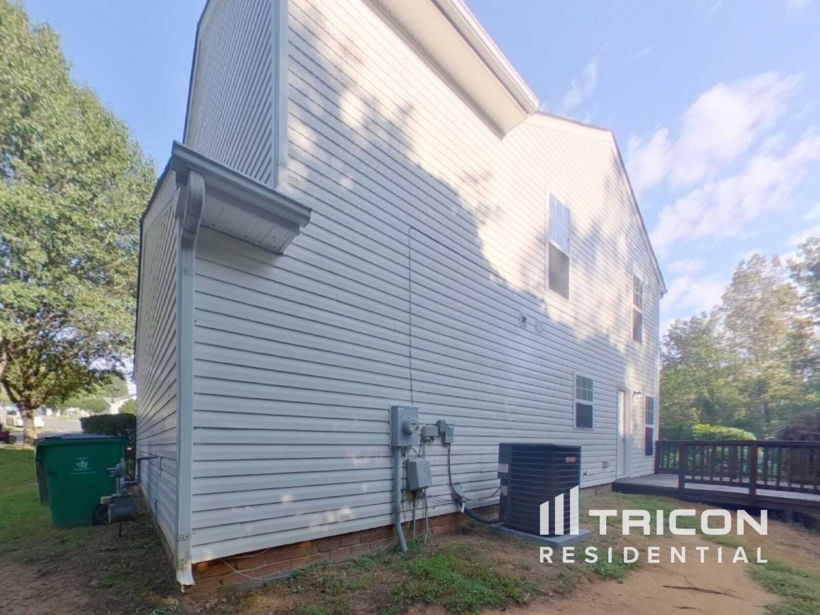 Building Photo - 1005 Alston Hill Dr