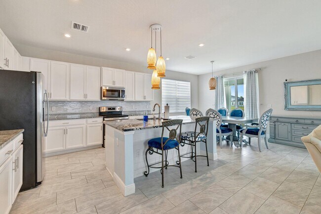 Building Photo - 10916 SW Robbia Way