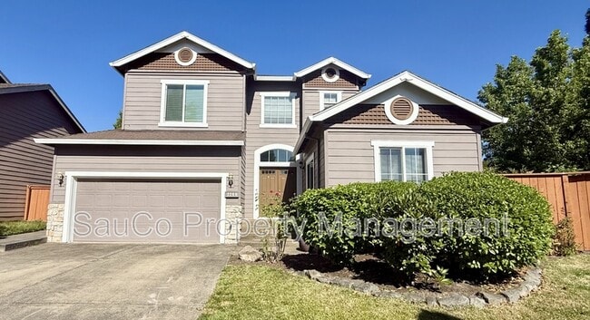 Primary Photo - 2200 NE 14th Pl