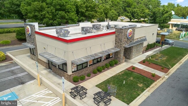 Building Photo - 15316 Pine Orchard Dr