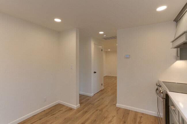 Building Photo - 51 Wharton Ave